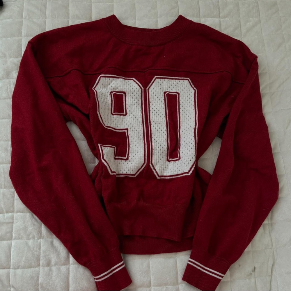 Dark red jersey sweater